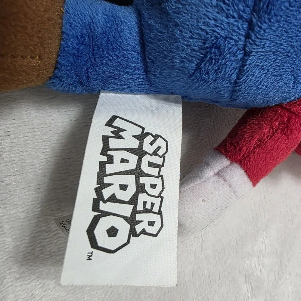 Super‎ Mario Plush World of Nintendo 8